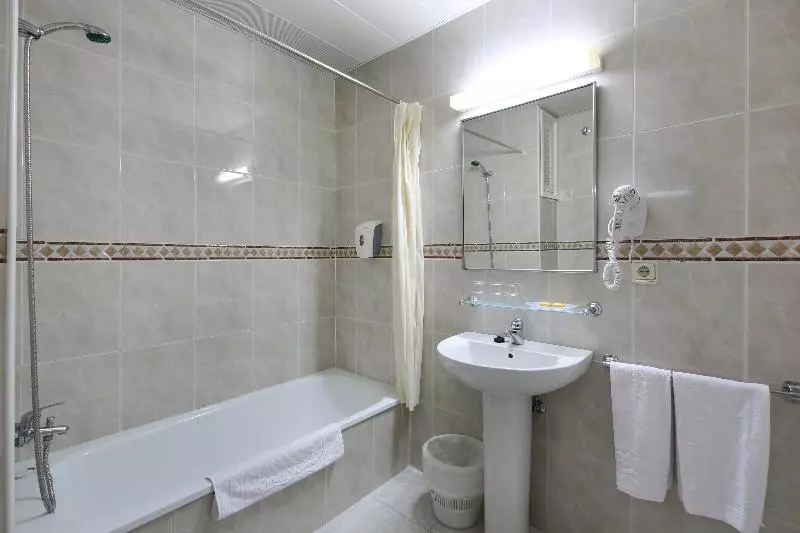 اتاق استاندارد, Medplaya Aparthotel Sant Eloi