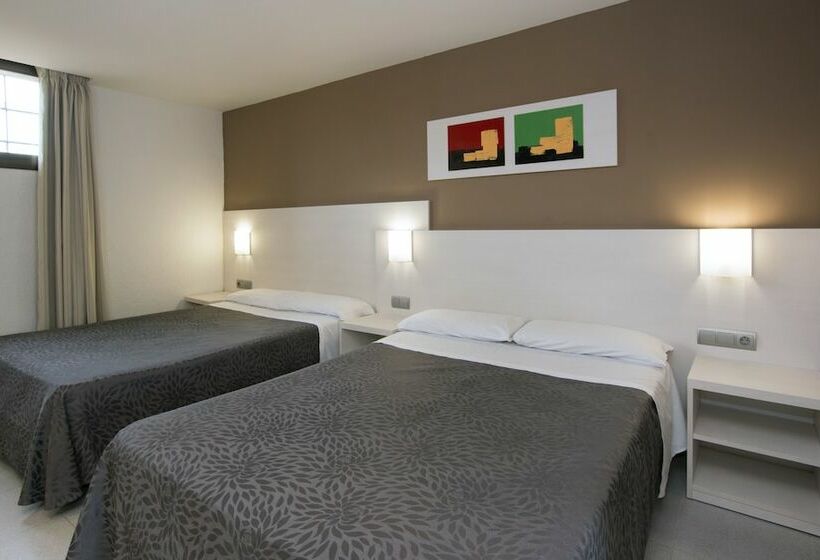 Quarto Familiar, Medplaya Aparthotel Sant Eloi