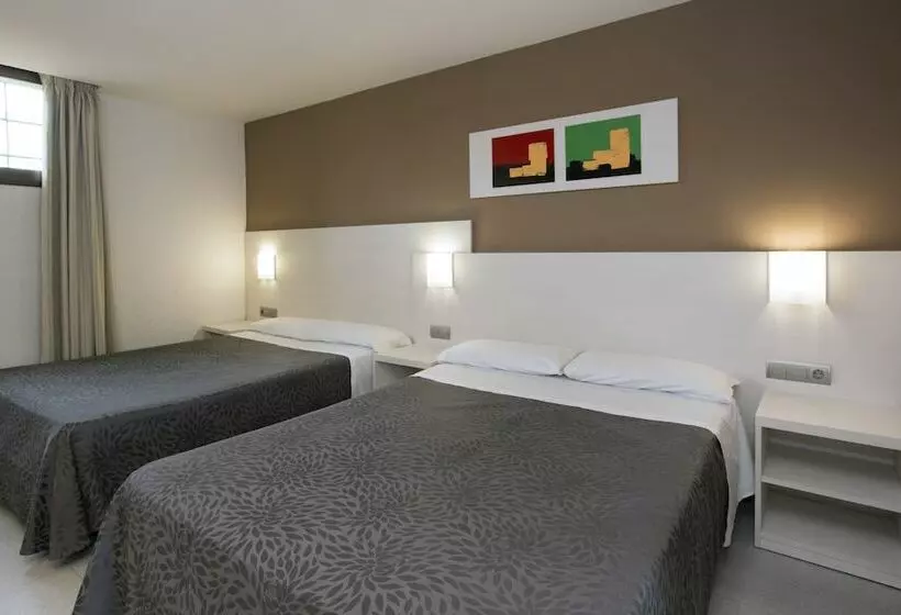 اتاق خانوادگی, Medplaya Aparthotel Sant Eloi