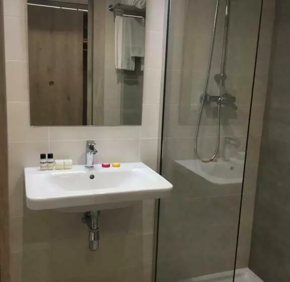 اتاق سوپریور خانوادگی, Medplaya Aparthotel Sant Eloi