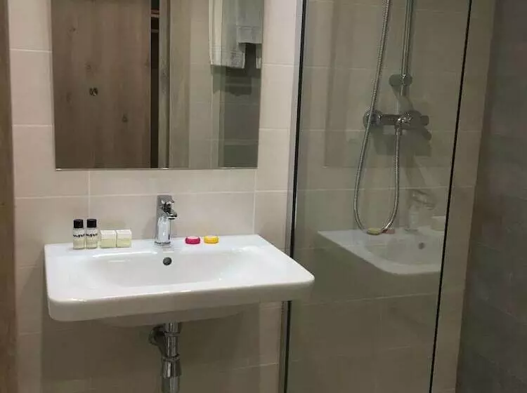 اتاق سوپریور خانوادگی, Medplaya Aparthotel Sant Eloi