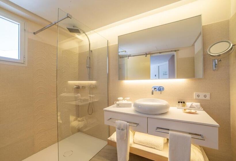 Полулюкс, Melbeach Hotel & Spa Adults Only