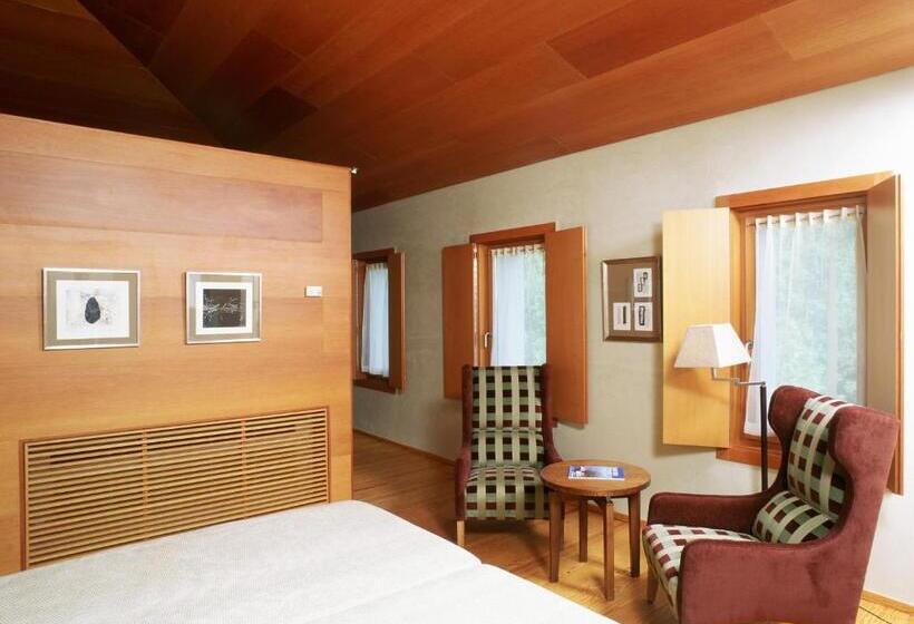 Номер Superior, Parador De Santo Estevo