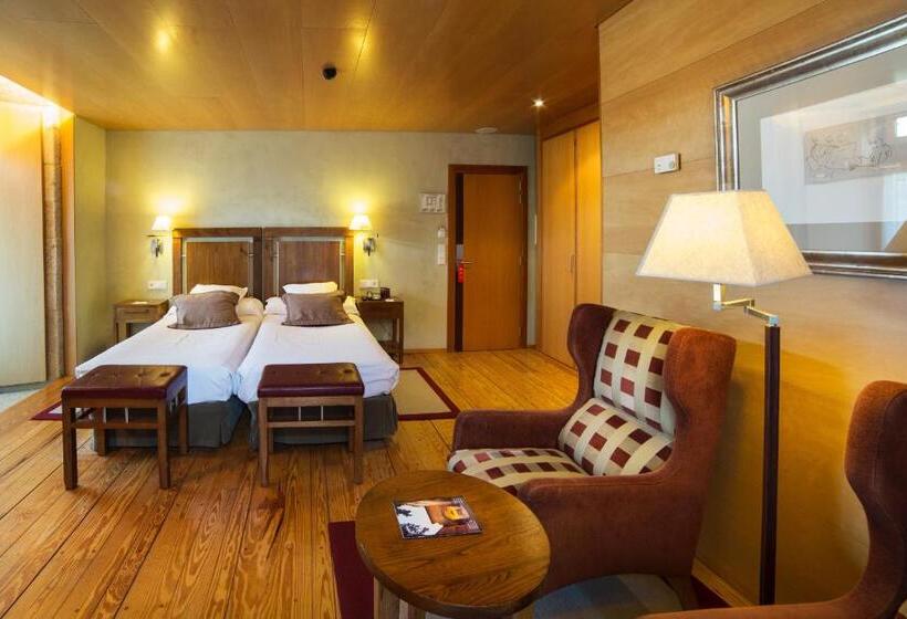 Номер Стандарт, Parador De Santo Estevo