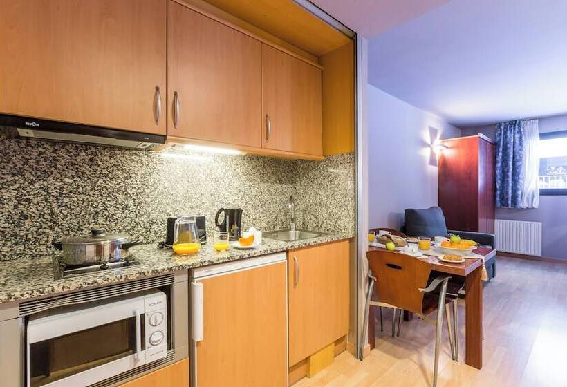 استودیوی استاندارد, Pierre & Vacances Andorra Pas de La Casa Alaska