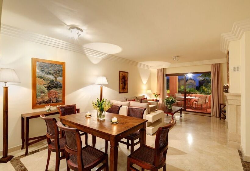 Апартаменты 1 Спальня, Vasari Resort