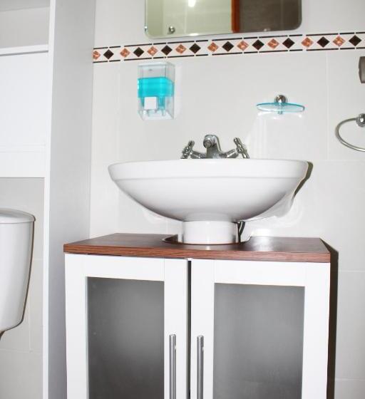 기본룸, Residencial Victoria Said