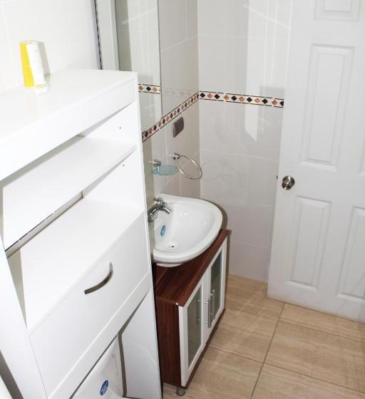 기본룸, Residencial Victoria Said