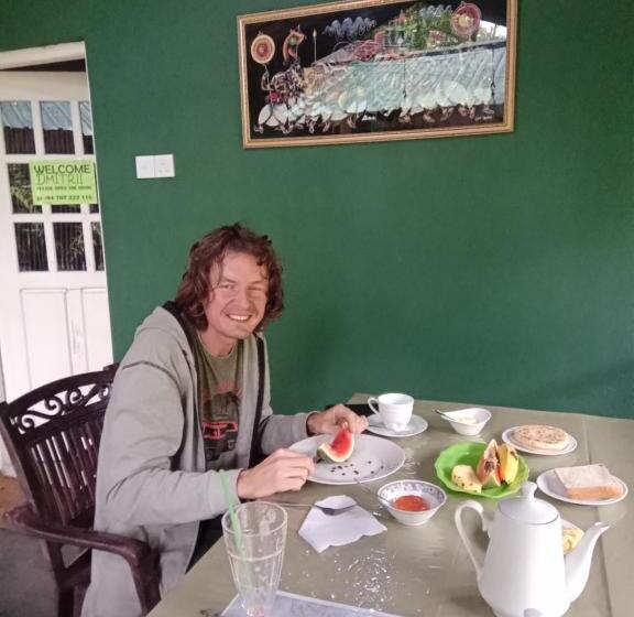 デラックスルーム, Green Lantern