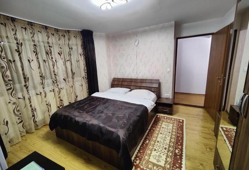 シティビュースイート, Casa Adina