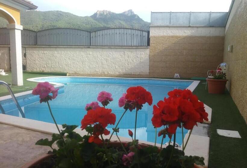 חדר סטנדרט נוף לבריכה, Oasi Sardama