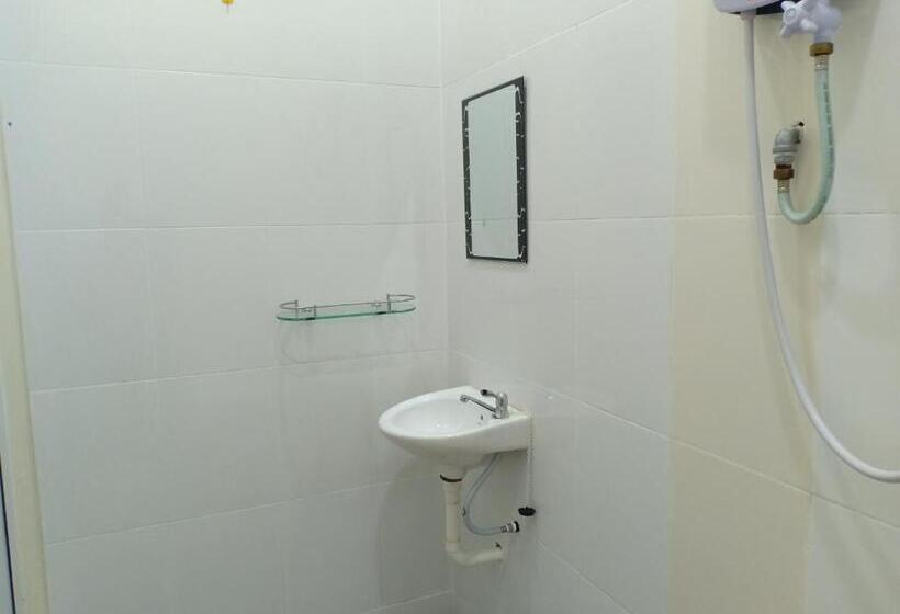 Quarto Deluxe Cama King, Cityscape Lodge   Penginapan Bajet Yang Mudah, Selesa & Selamat Dengan Wifi Dan Parkir Percuma Serta