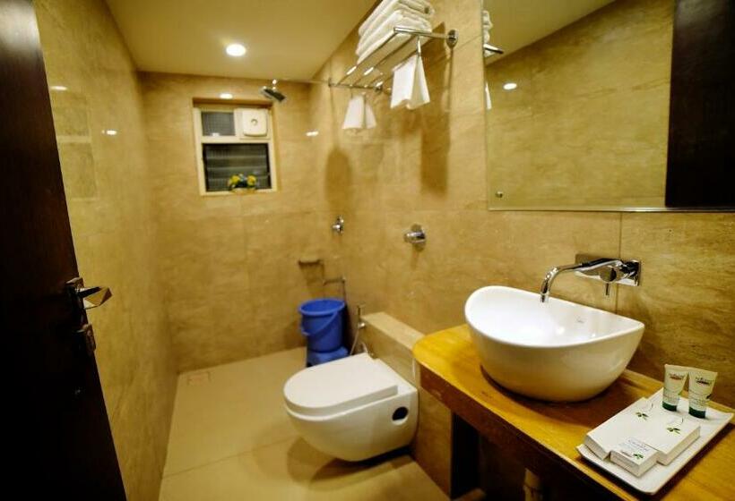 غرفة قياسية سرير كينج, Palette Resorts  Carnival Resort