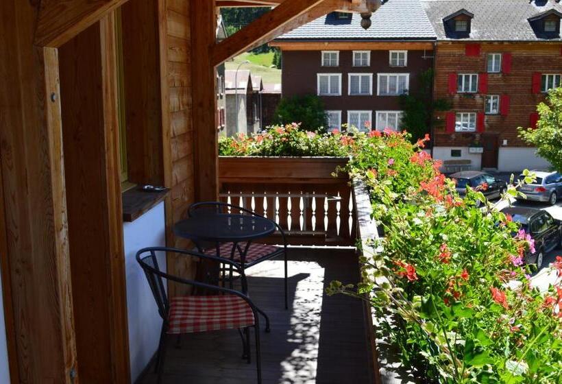 חדר סופריור עם מרפסת, Grimsel