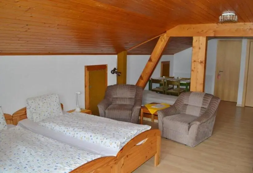 Camera Tripla Classica con Balcone, Grimsel