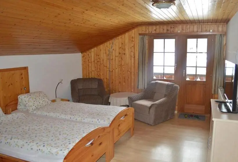 Camera Tripla Classica con Balcone, Grimsel