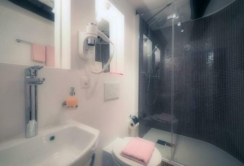 Deluxe Triple Room, Ristorante Agarone Romitaggio