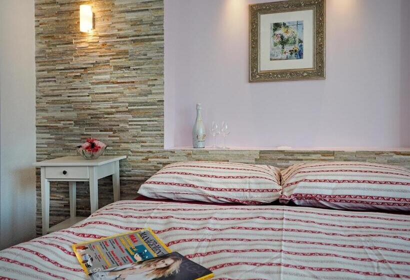 Comfort Room, Ristorante Agarone Romitaggio