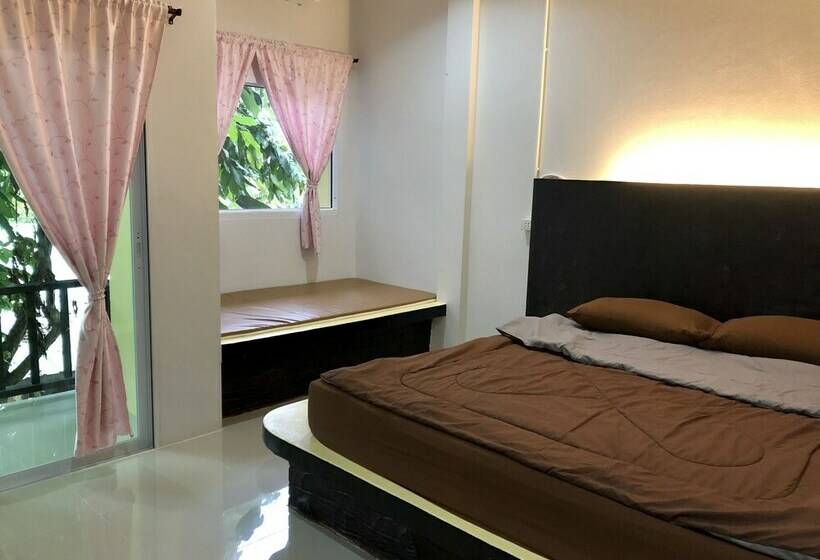 带双人床的基本房间, Chillchill