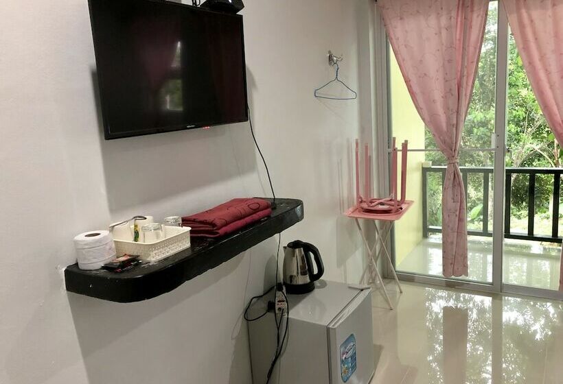 带双人床的基本房间, Chillchill