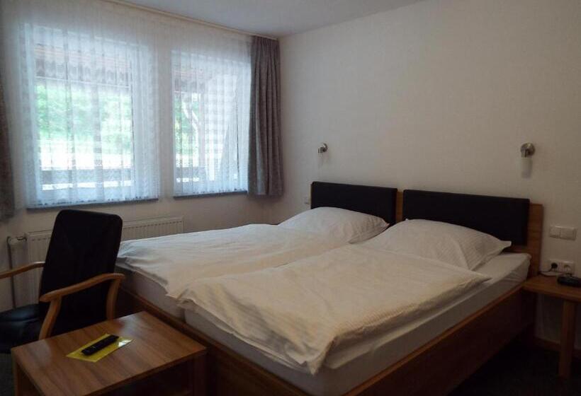 Номер Стандарт Трехместный, Garni Zum Reinhardswald