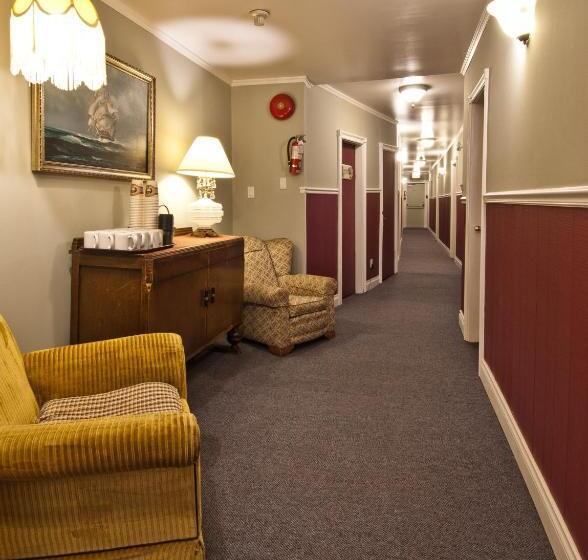 标准间, Heriot Bay Inn