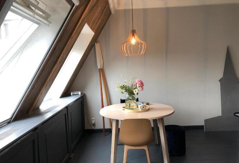 جناح كلاسيكي, Elfstedenstate