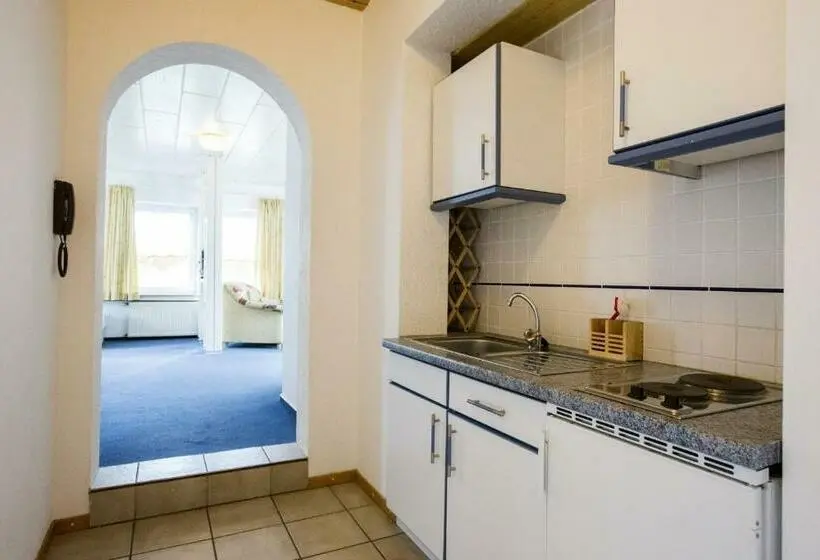 スタンダード４人部屋, Pension Waldblick Garni