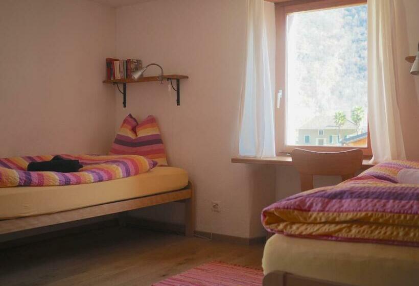 غرفة قياسية, Centro Arte Cabbiolo