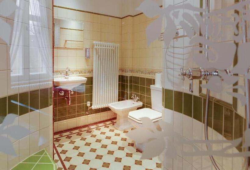 ジュニアスイート, Jagdschloss Waldsee