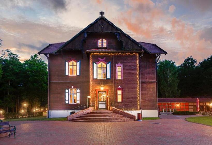 Люкс, Jagdschloss Waldsee