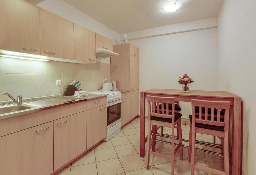 １ベッドルームアパートメント, Jagdschloss Waldsee