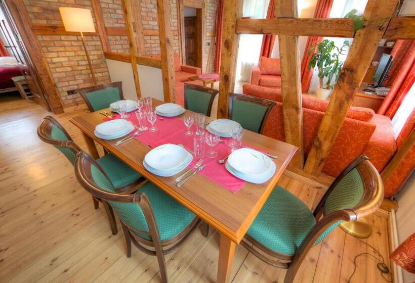 １ベッドルームハウス, Jagdschloss Waldsee