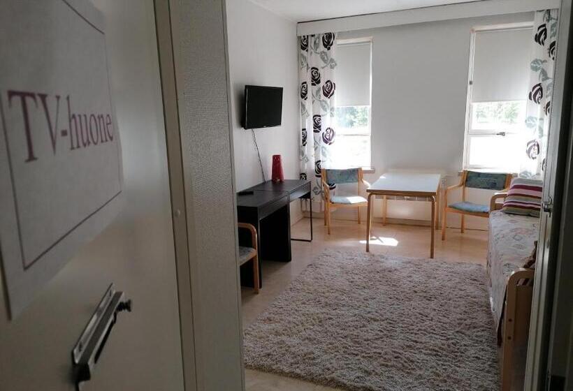 غرفة قياسية رباعية حمام مشترك, Kaidanojan Kartano