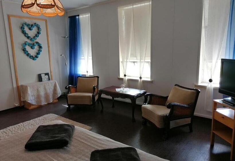 غرفة قياسية, Kaidanojan Kartano