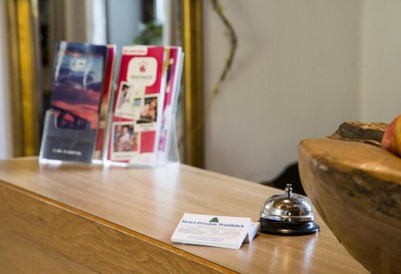 标准三人间, Pension Waldblick Garni