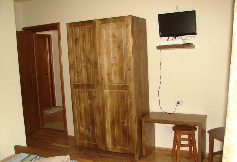 חדר סטנדרט, Complex Transalpina Lac