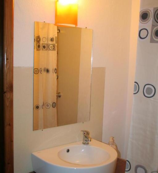 חדר סטנדרט, Complex Transalpina Lac