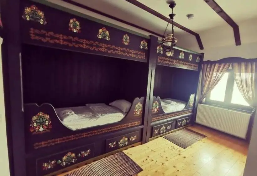 エコノミールーム, Pensiunea Casa Moga