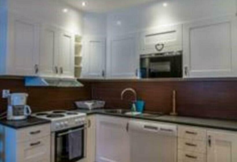 شقة غرفتين نوم مزودة بشُرفة, Vemdalsskalets Högfjällshotell & Lägenheter