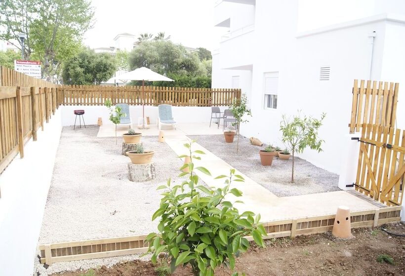 דירת חדר בקומת קרקע, Apartamentos Sureda