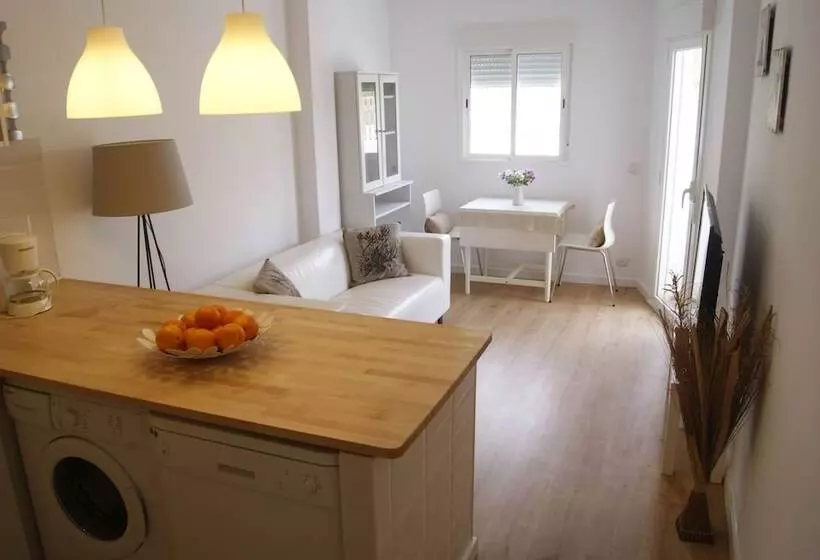 آپارتمان 1 خوابه همکف, Apartamentos Sureda