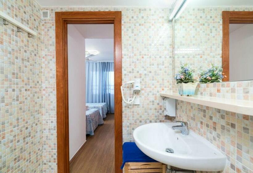 海の見える１ベッドルームアパートメント, Apartaments Els Llorers