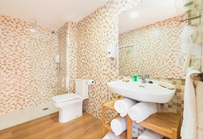 带1个卧室带观景的公寓, Apartaments Els Llorers