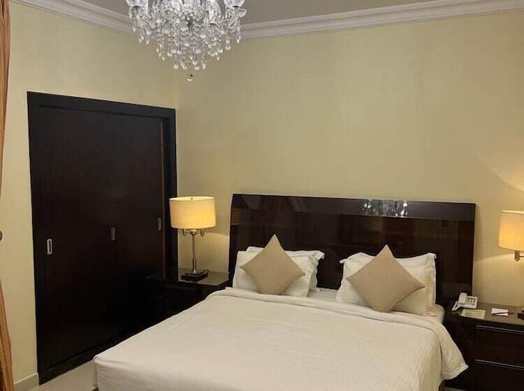 ویلای 3 خوابه, Al Gosaibi Hotel Villa