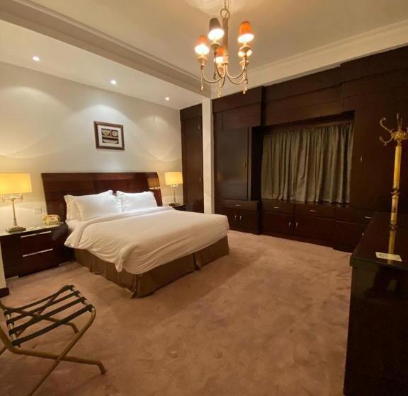 Вилла 3 Спальни, Al Gosaibi Hotel Villa