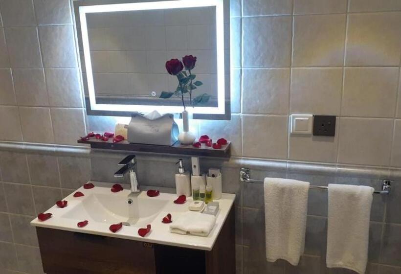 ویلای 4 خوابه, Al Gosaibi Hotel Villa