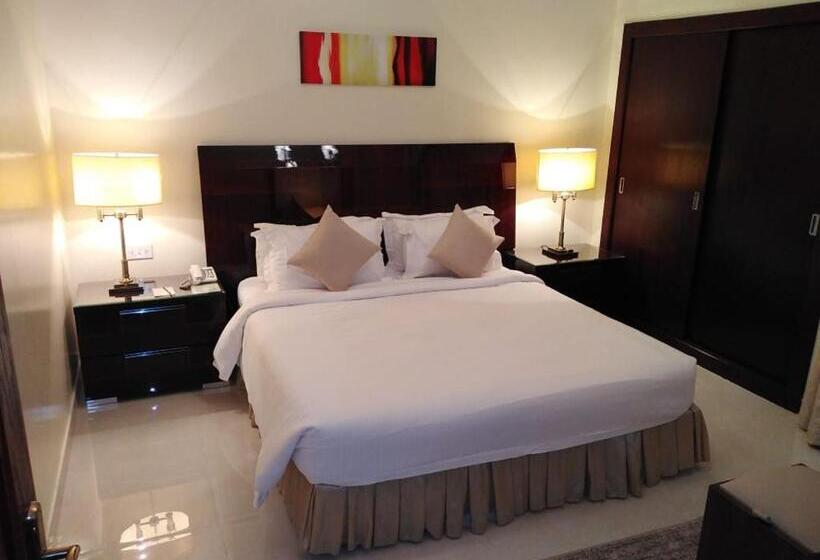 ویلای 4 خوابه, Al Gosaibi Hotel Villa