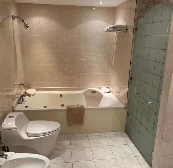ویلای 5 خوابه, Al Gosaibi Hotel Villa