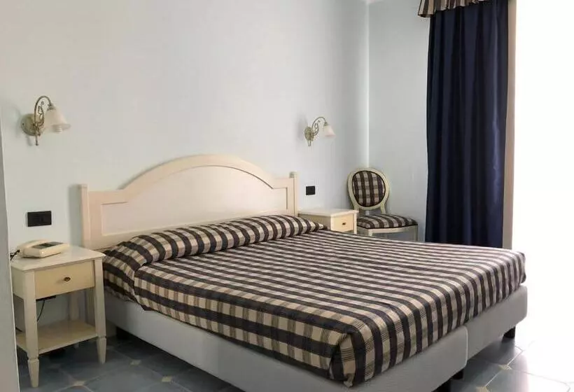 اتاق کلاسیک سه تخته, Baia Dei Mulini Resort & Spa